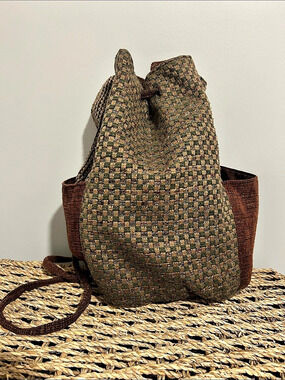 Woven Checkered Shoulder Bag in Brown & Green